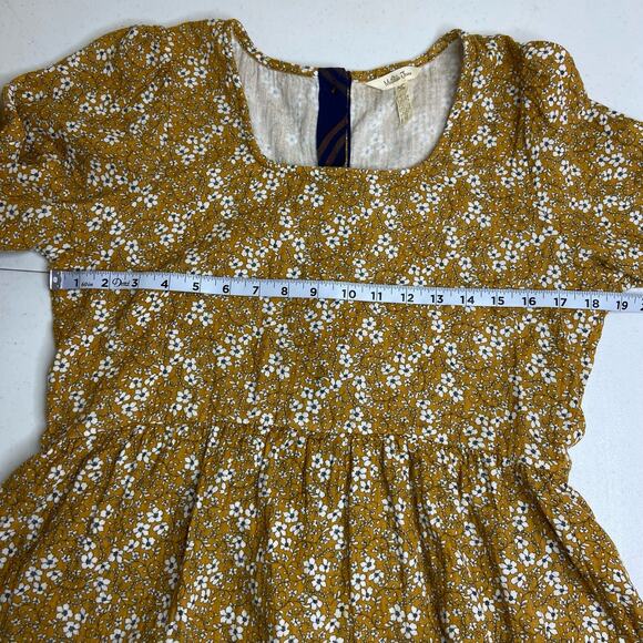 Matilda‎ Jane Size Medium Just Imagine Shay Women Ditsy Floral Peplum Top - Picture 8 of 10